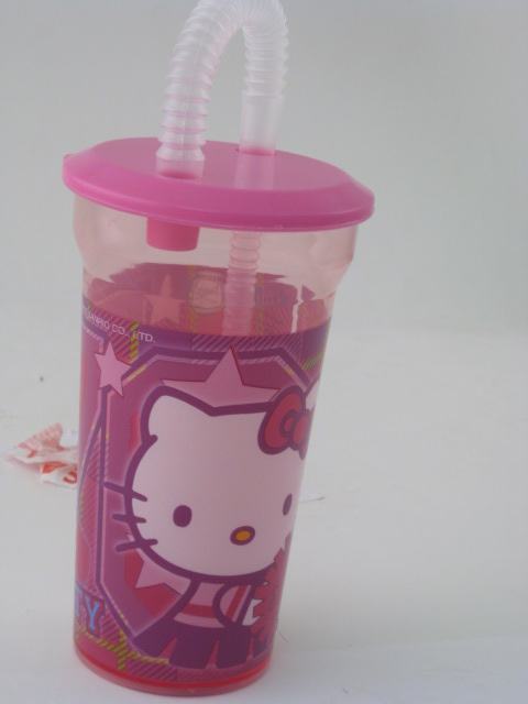 Hello Kitty Straw Bottle