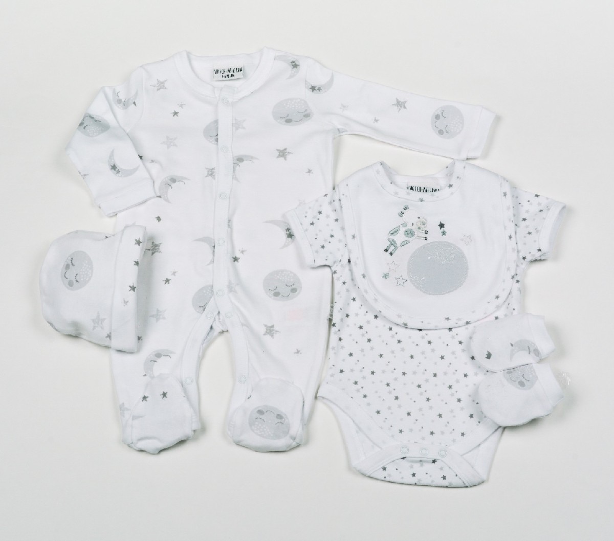 Baby 5pc Layette Gift Set - Sleepsuit, Bodysuit, Bib, Cap And Mitts