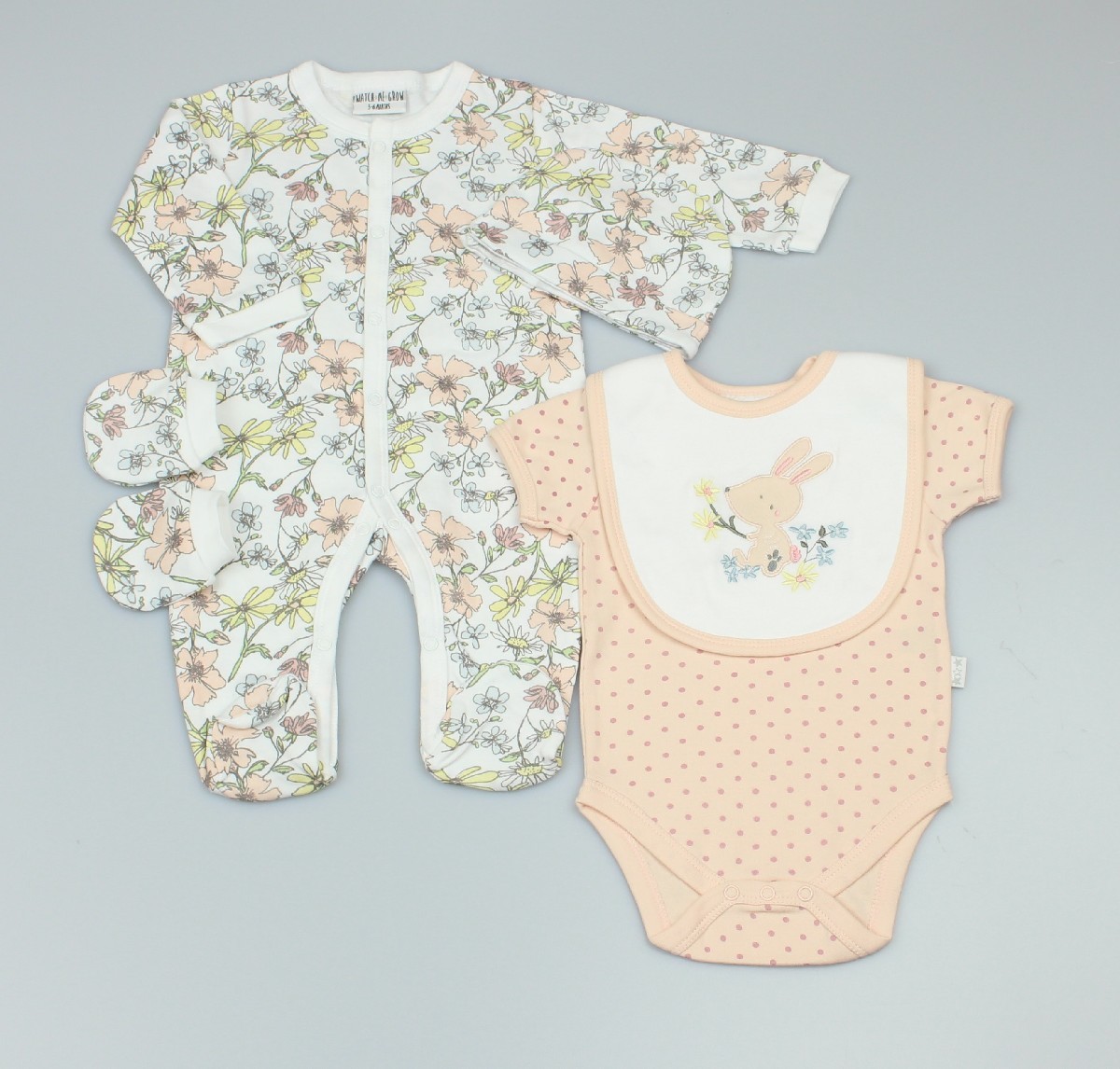 Baby 5pc Layette Gift Set - Sleepsuit, Bodysuit, Bib, Cap And Mitts