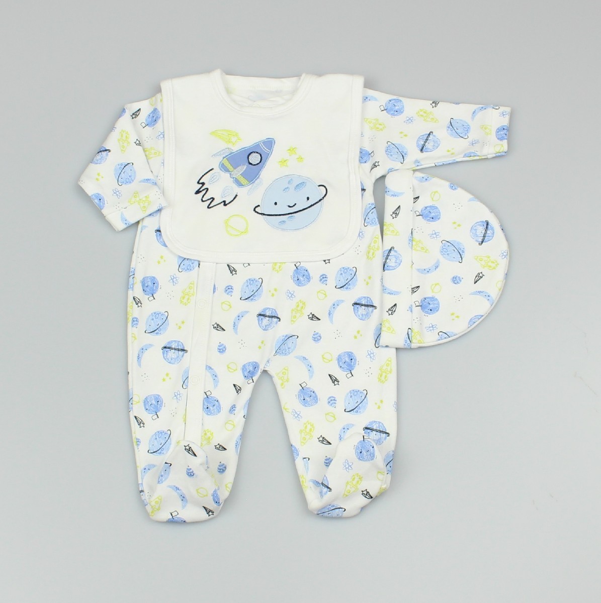 Baby 3pc Layette Gift Set - Sleepsuit, Bib And Cap